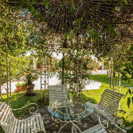 Apartment Pink In Versilia *